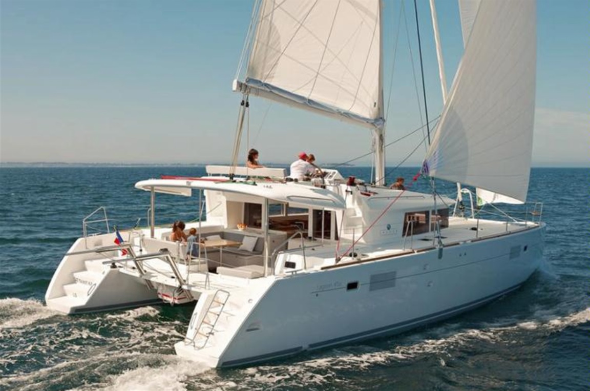 Lagoon 450 — photo 13