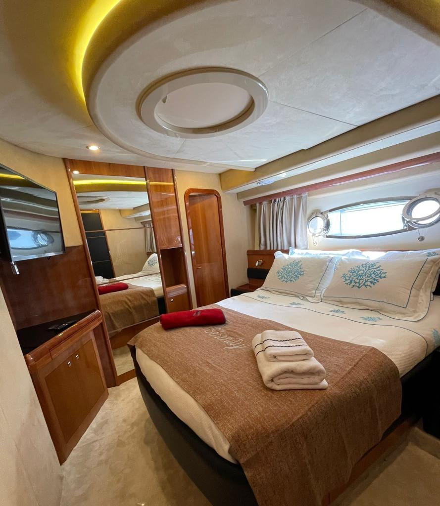 Ferretti 590 — photo 6