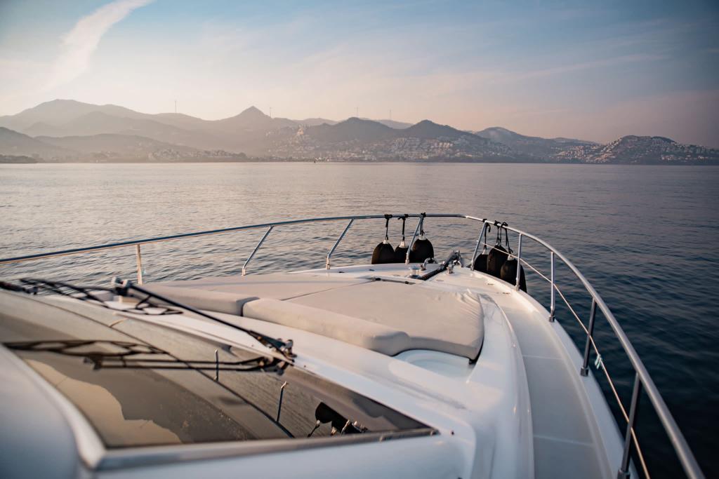 Ferretti 590 — photo 23