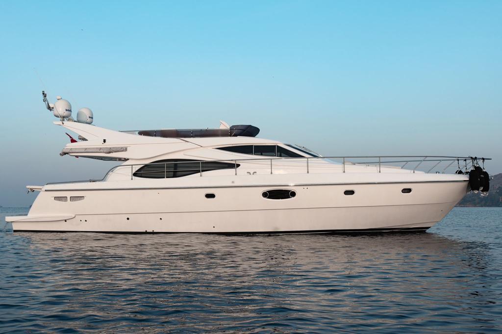 Ferretti 590 — photo 24