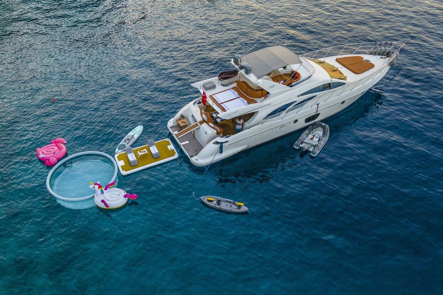 Azimut 62 Fly — photo 32
