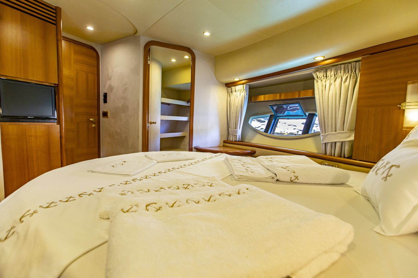 Azimut 62 Fly — photo 36