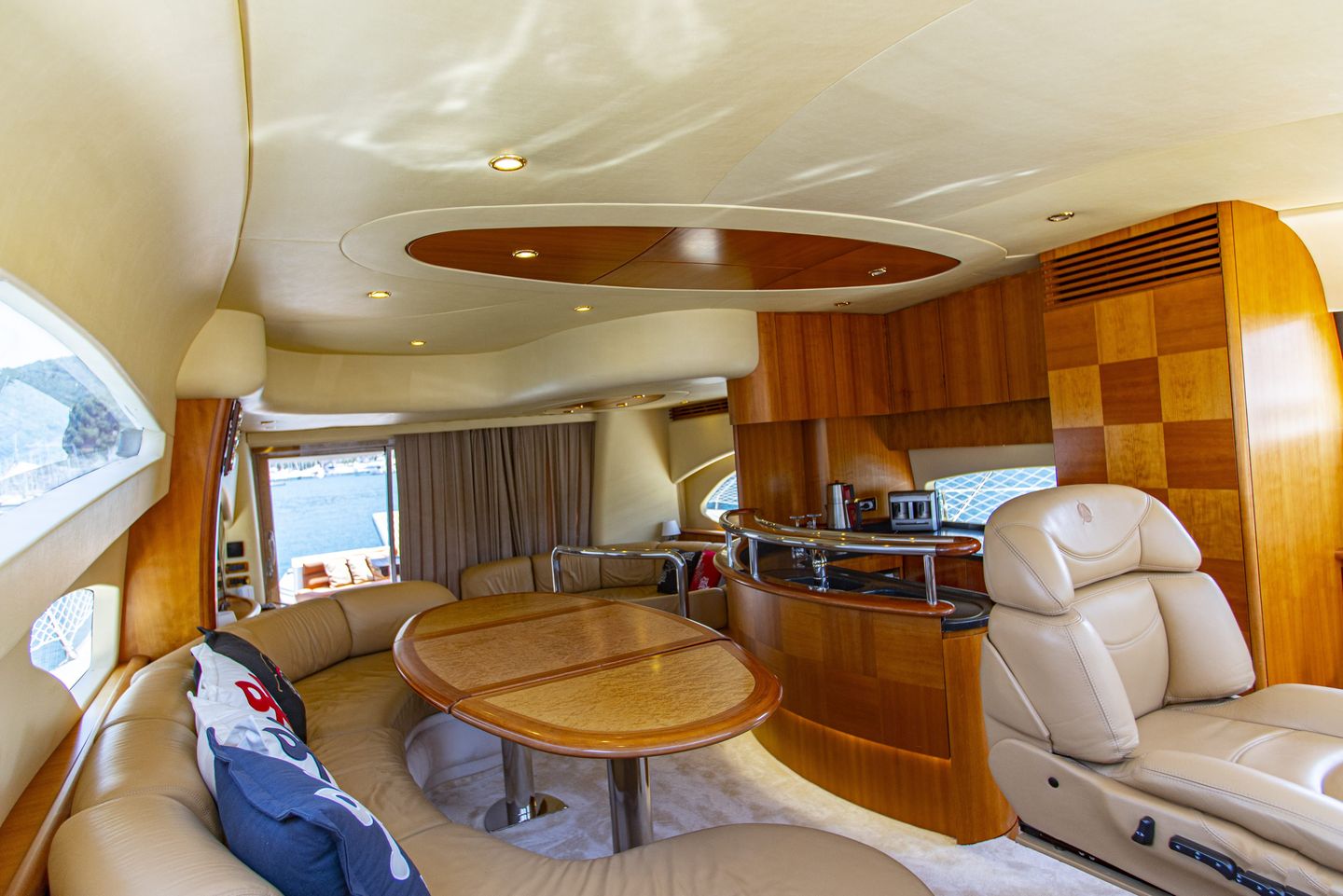 Azimut 62 Fly — photo 45