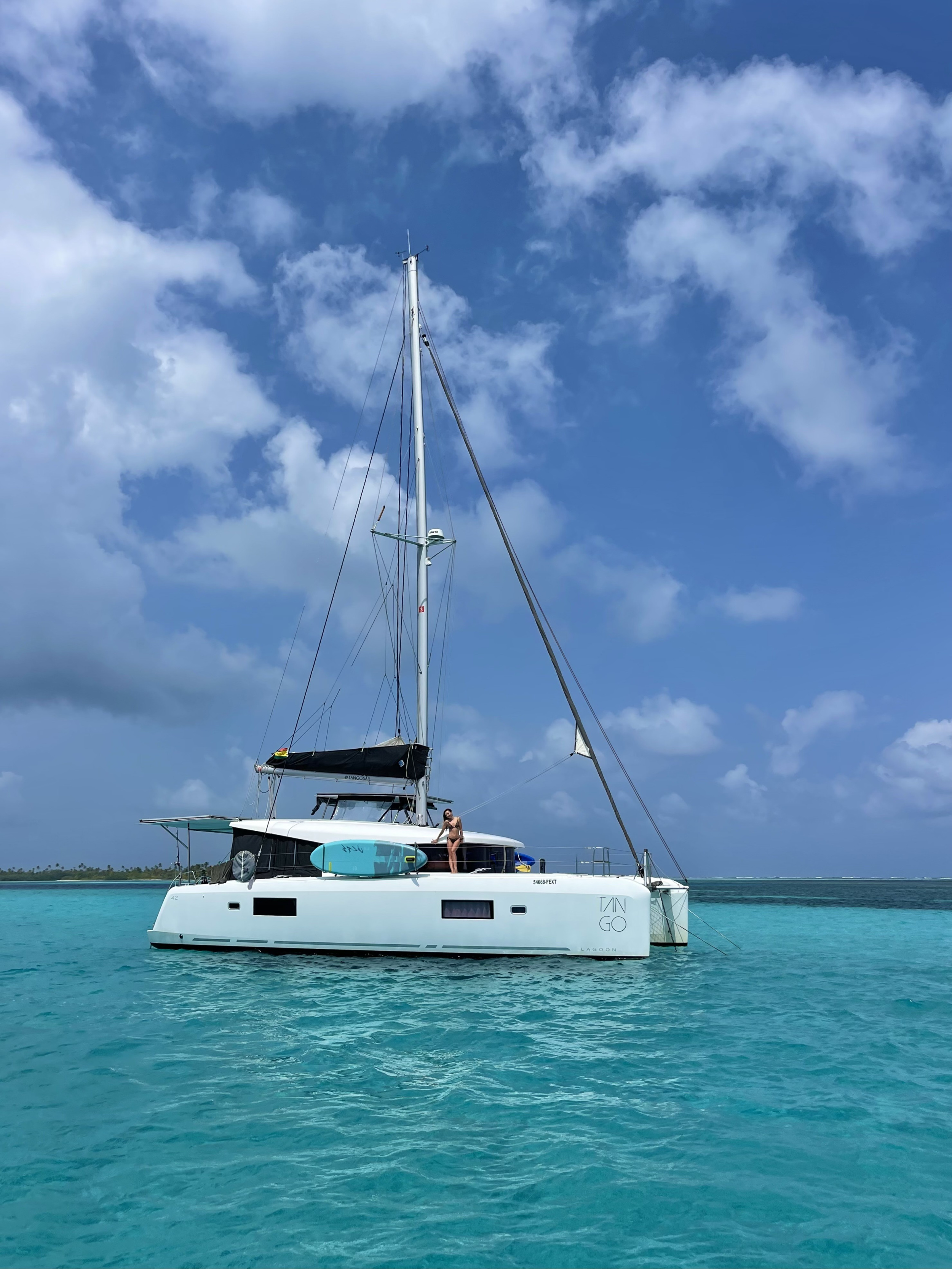 LAGOON 42 — photo 12
