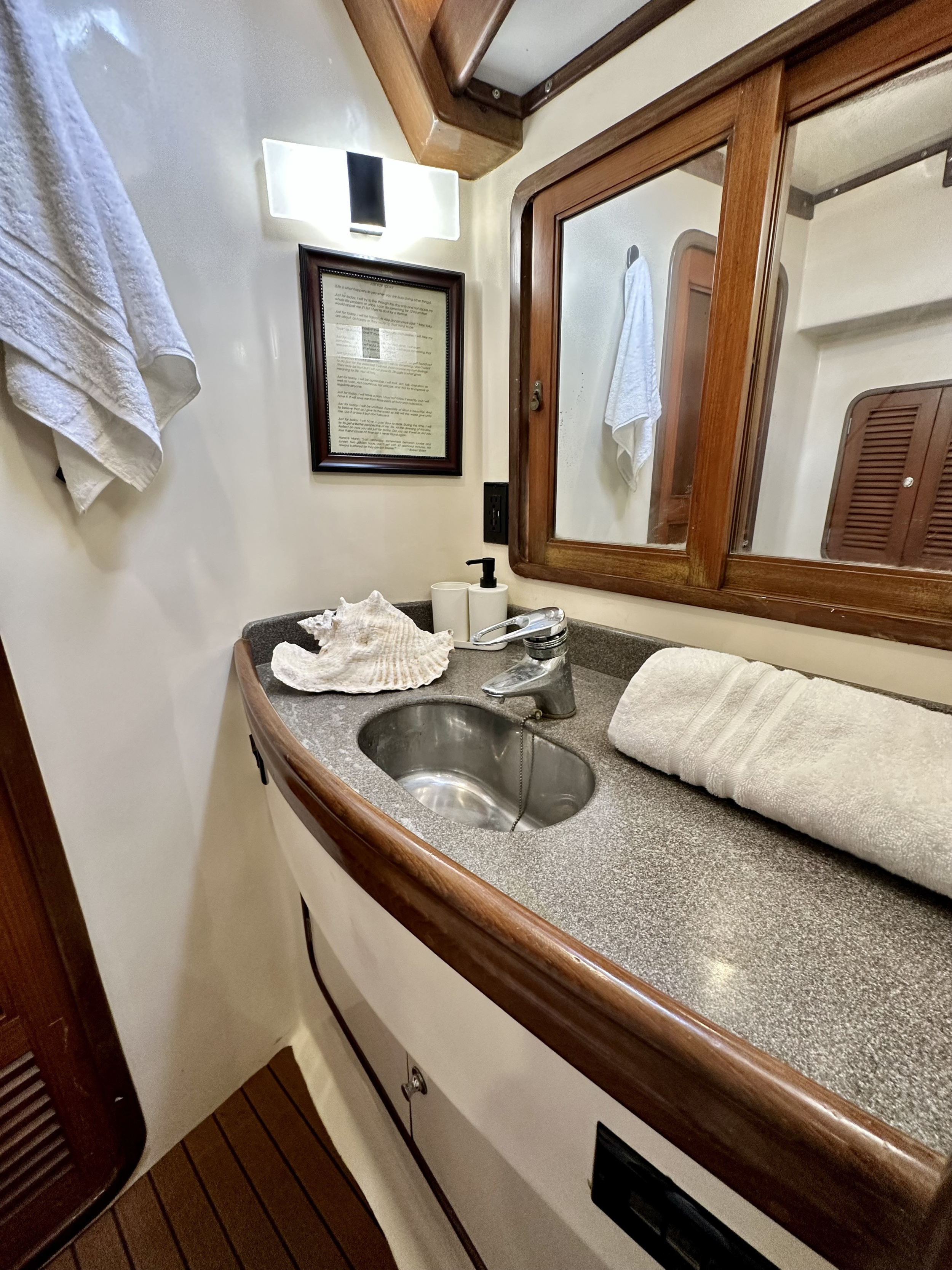Tayana 58ft — photo 6