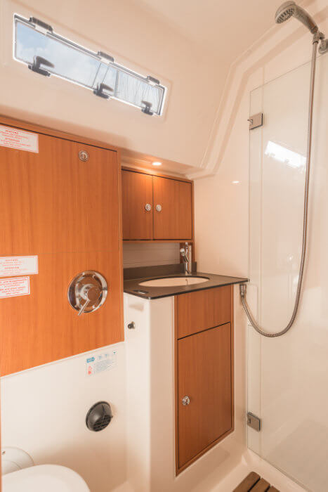 Bavaria 50 — photo 4