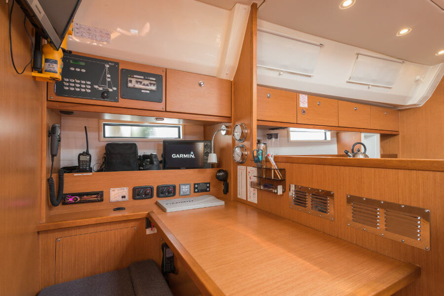 Bavaria 50 — photo 9
