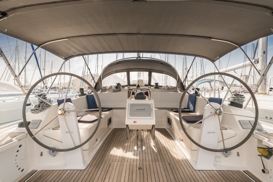Bavaria 46 — photo 7