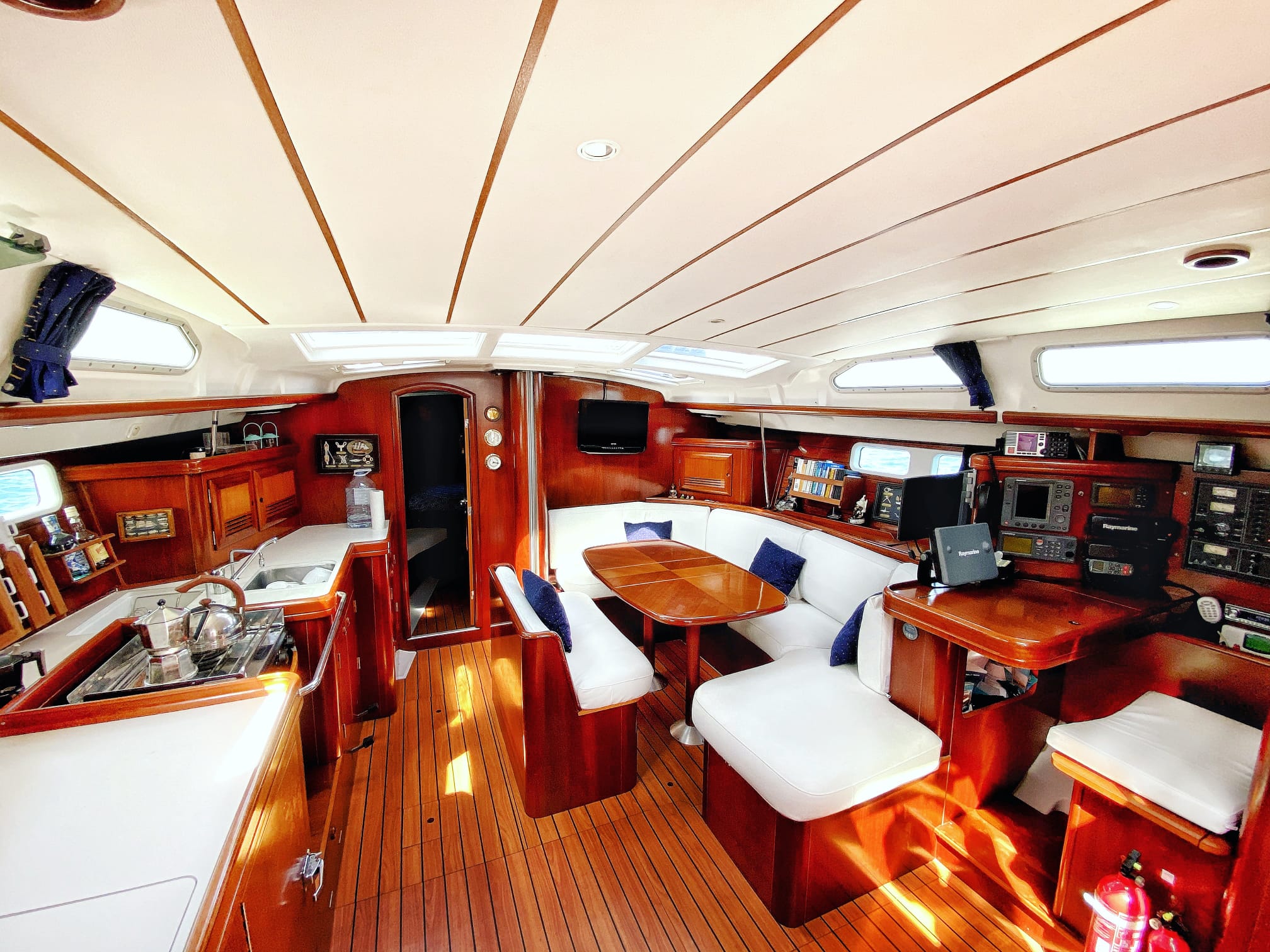 Beneteau Oceanis 473 — photo 11