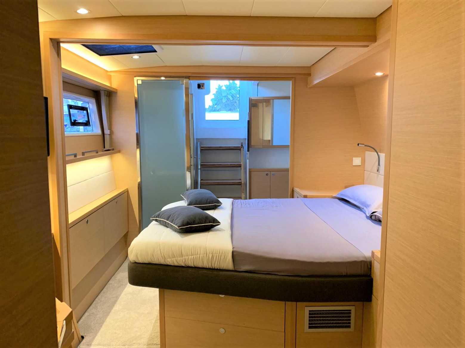 Lagoon 560 S2 — photo 12