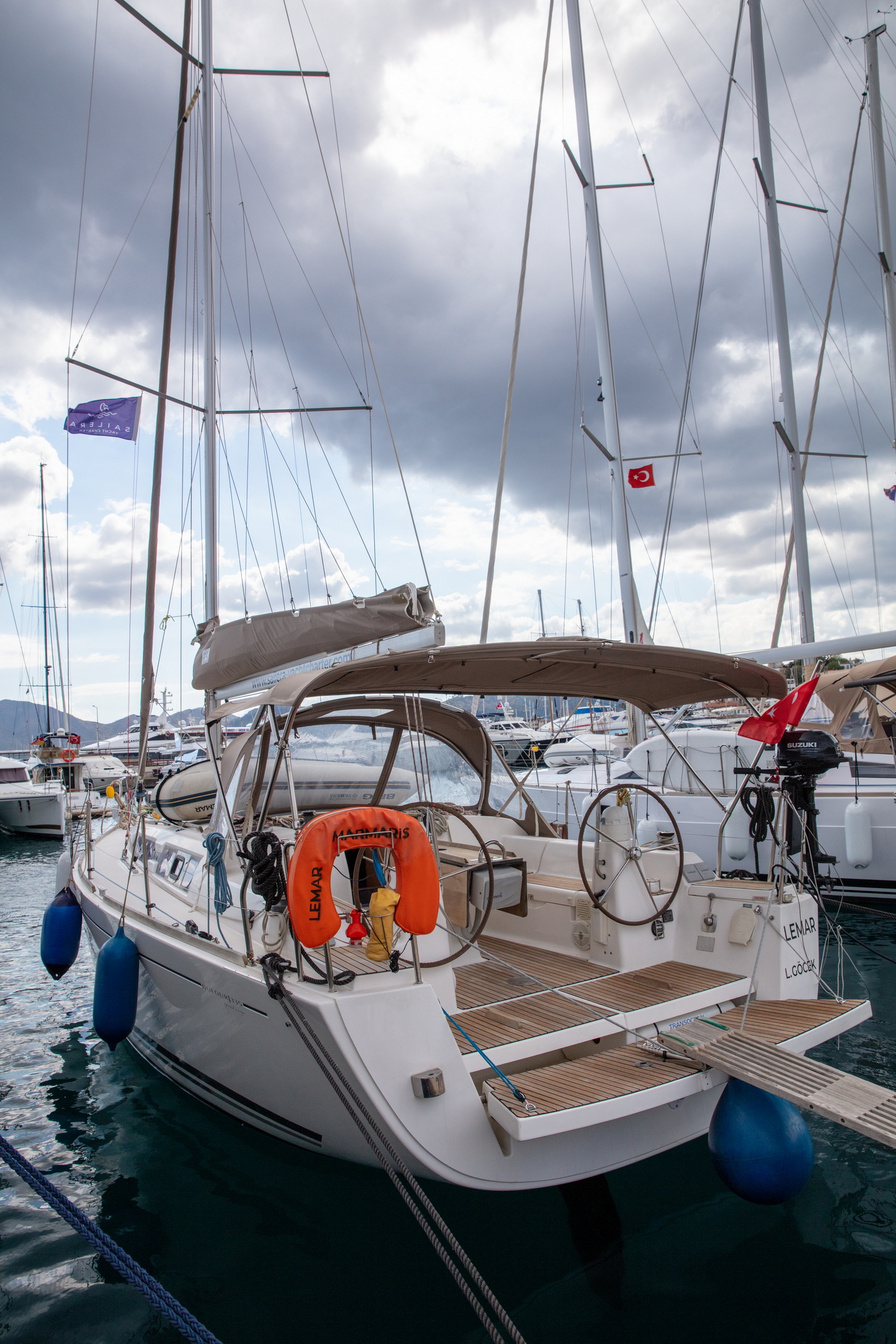 Dufour 355 GL — photo 9