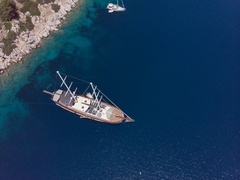 Motorsailer — photo 6