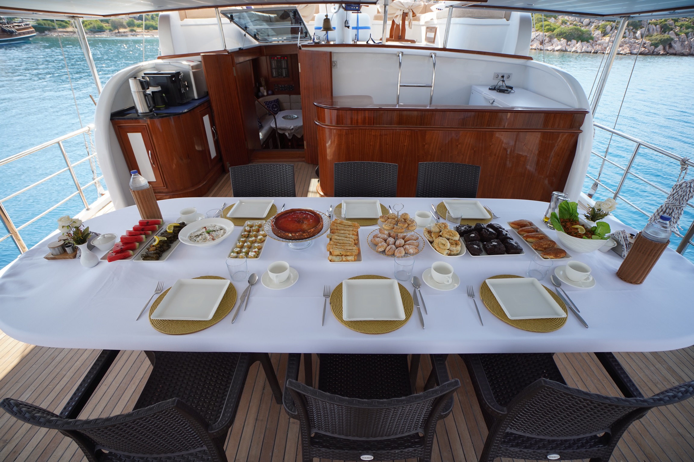 Motorsailer — photo 17