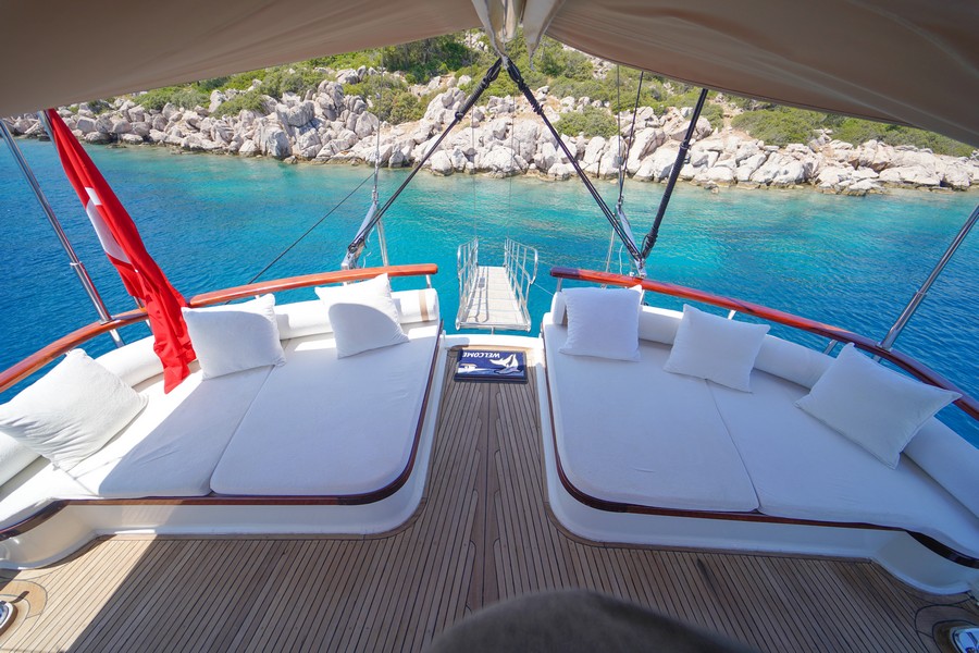 Motorsailer — photo 10
