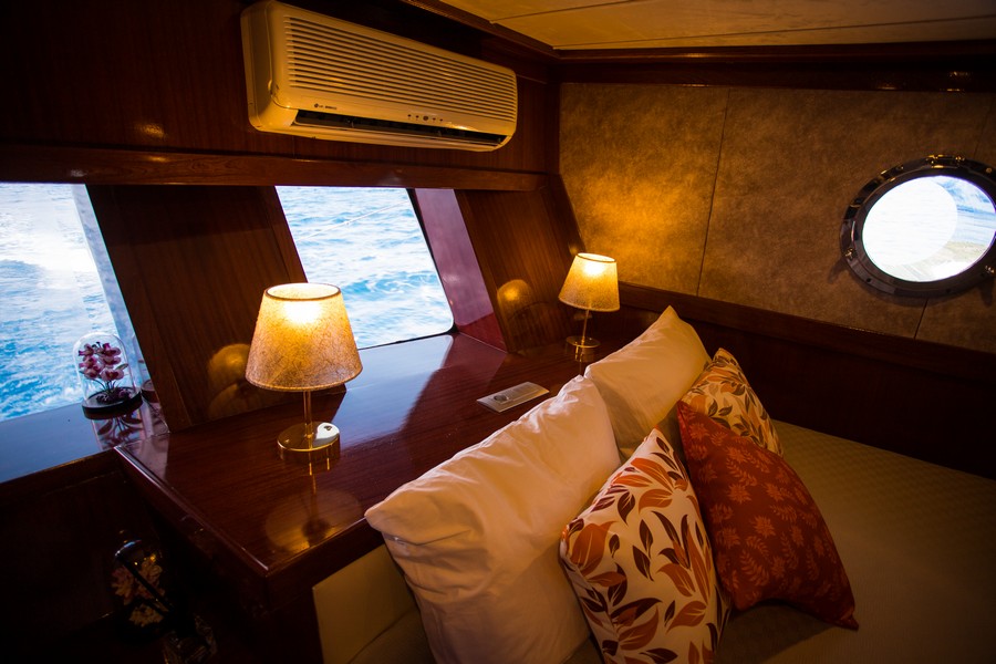 Motorsailer — photo 23