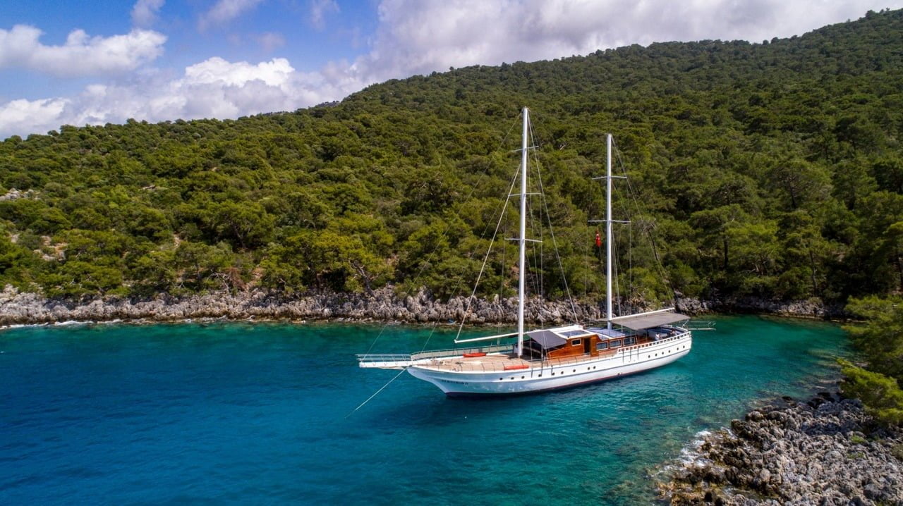 Motor-Sailer — photo 4