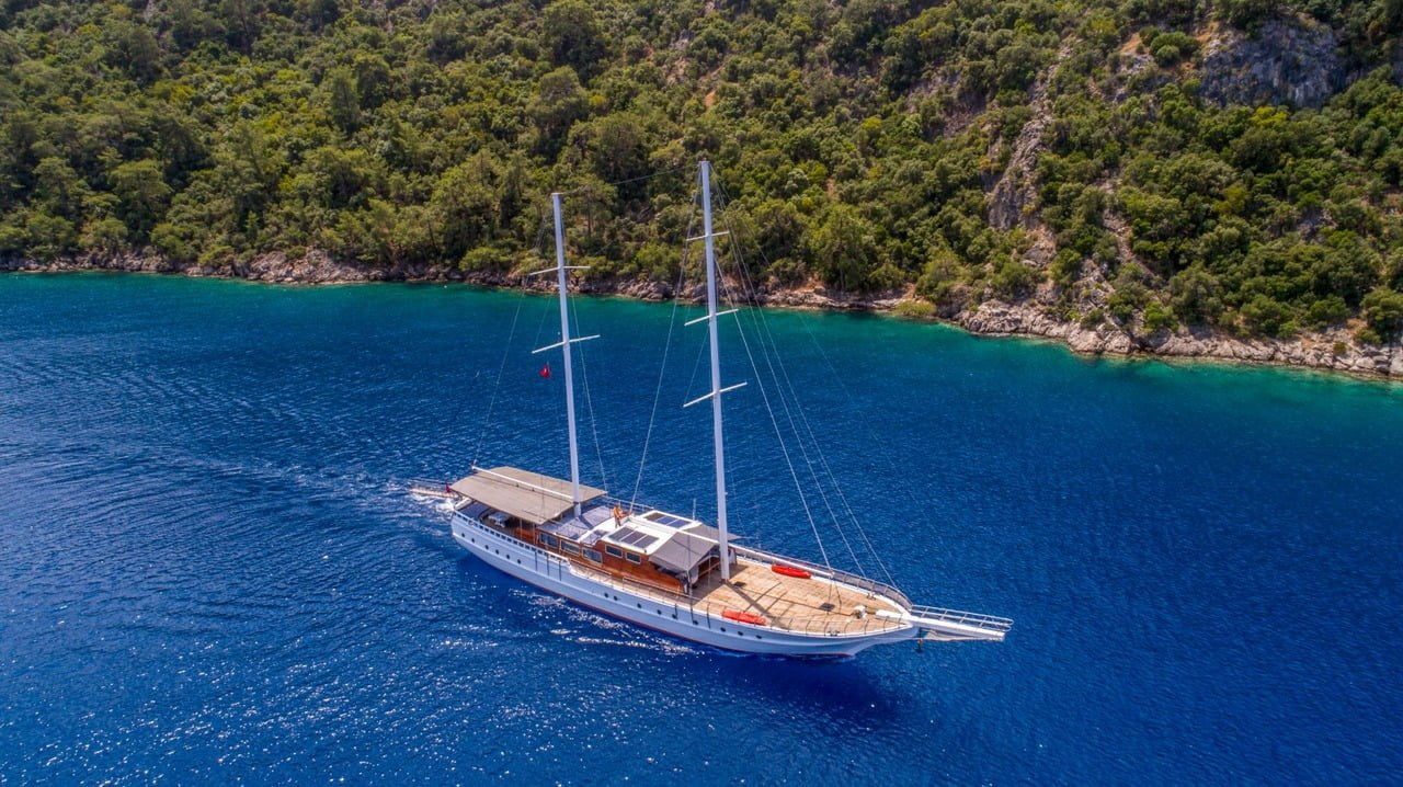 Motor-Sailer — photo 10