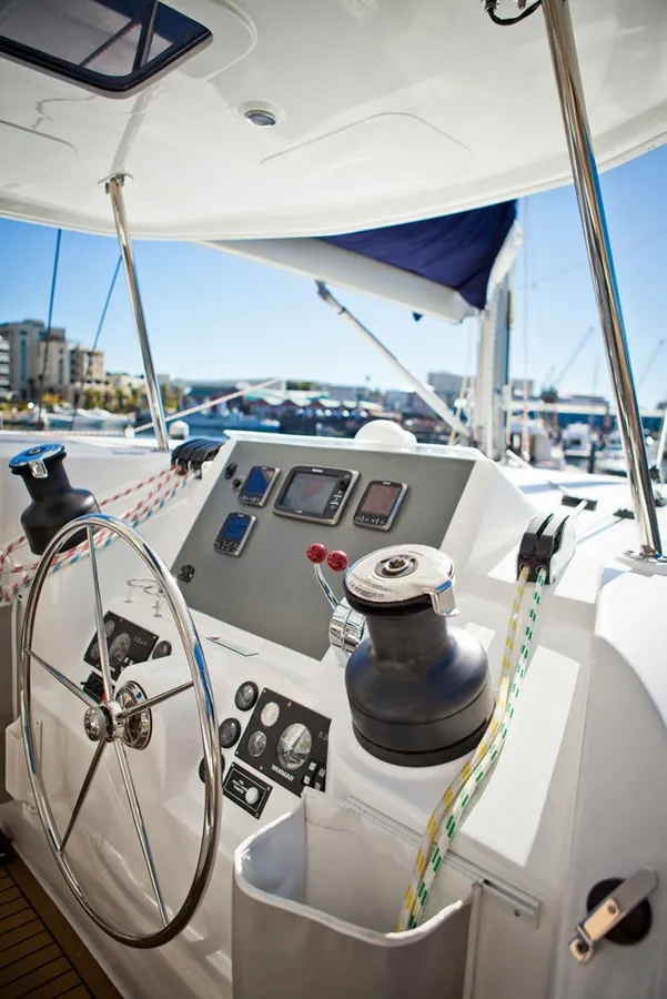 Leopard 48 Catamaran — photo 3