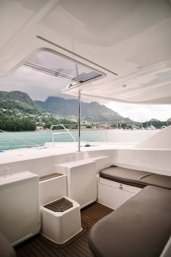 Leopard 48 Catamaran — photo 4