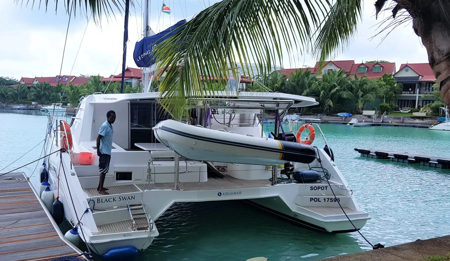 Leopard 48 Catamaran — photo 6
