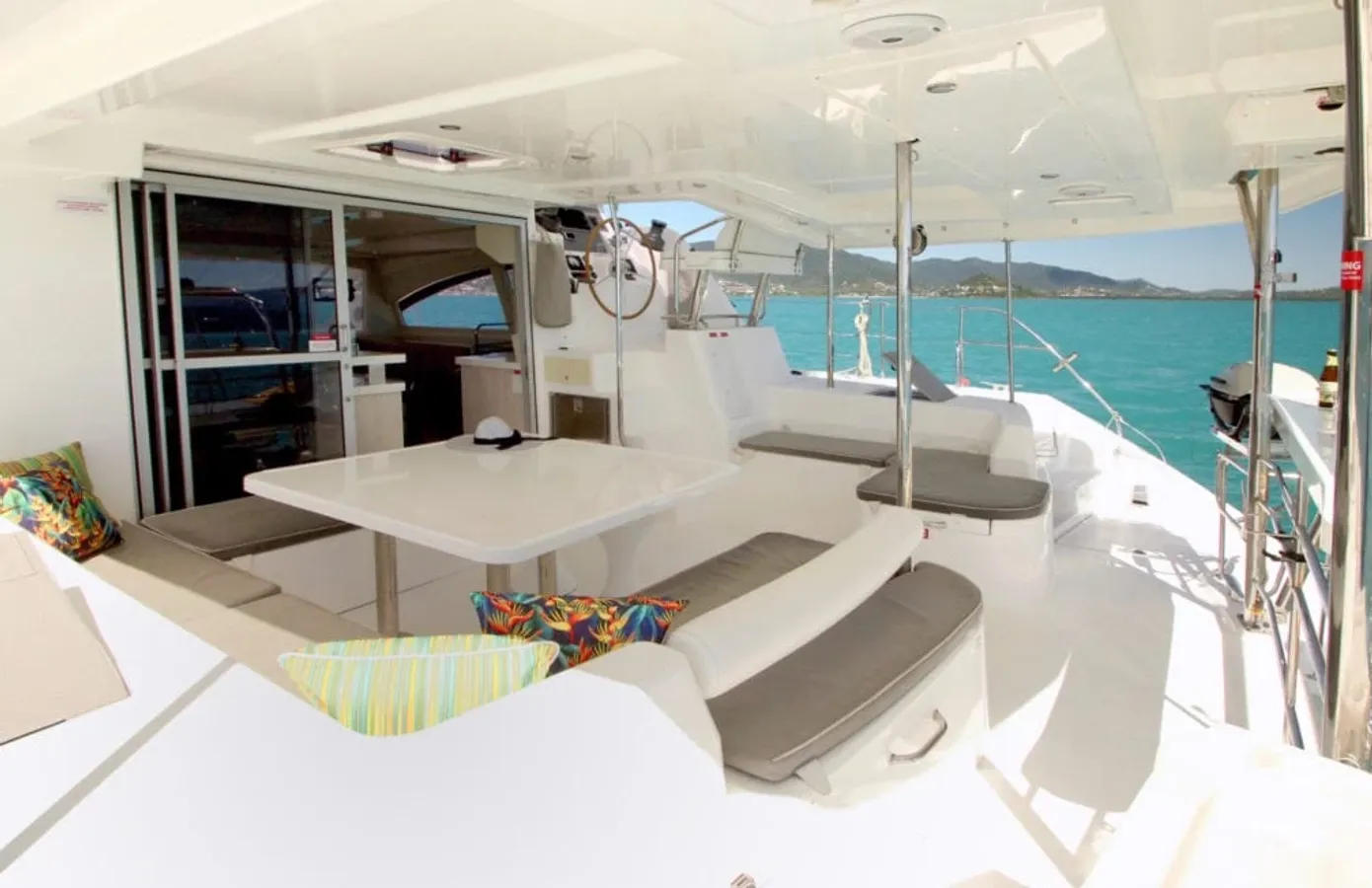Leopard 48 Catamaran — photo 9
