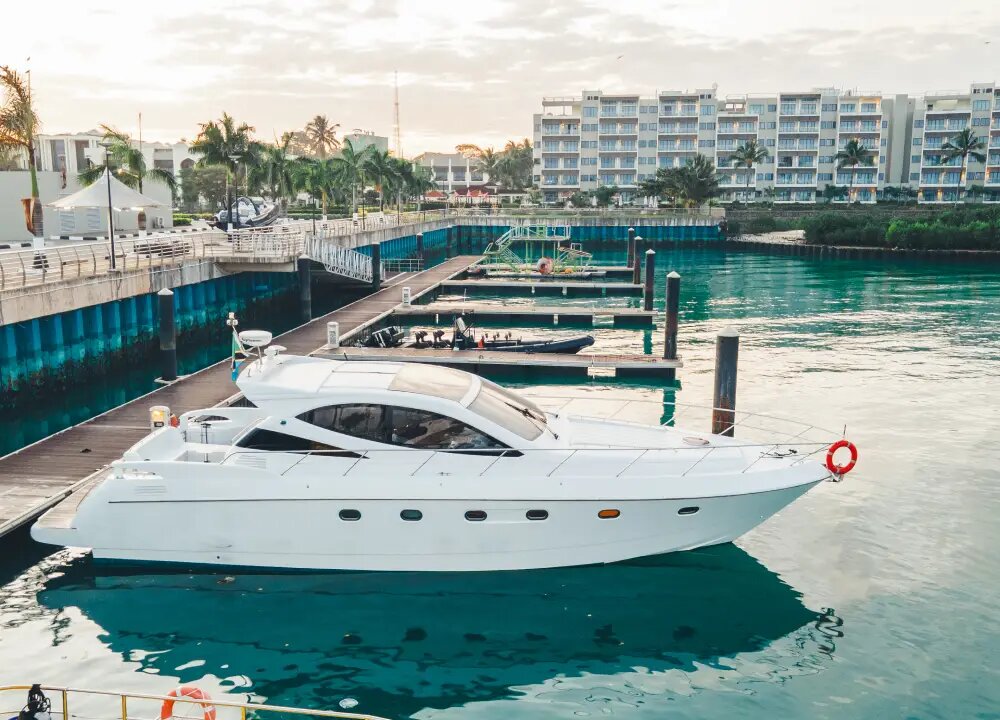 Azimut — photo 6