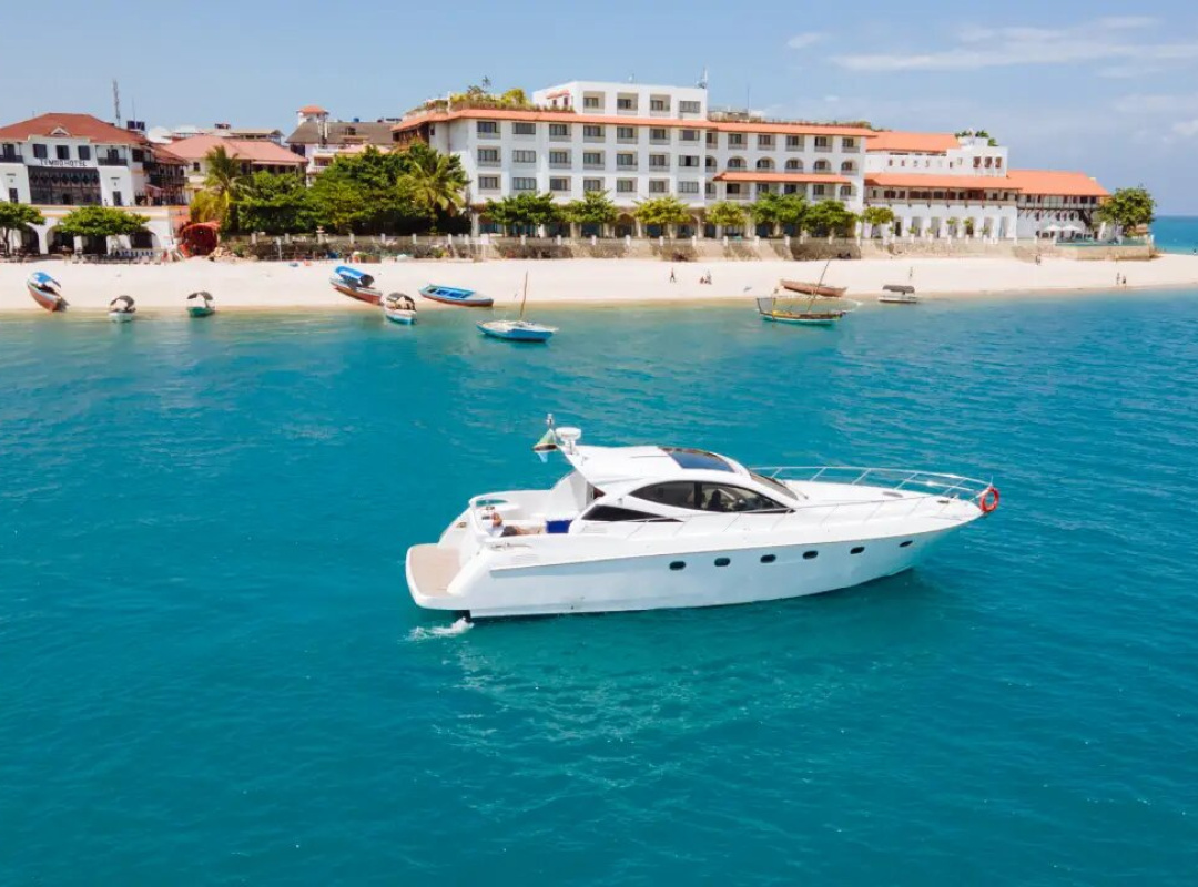 Azimut — photo 1