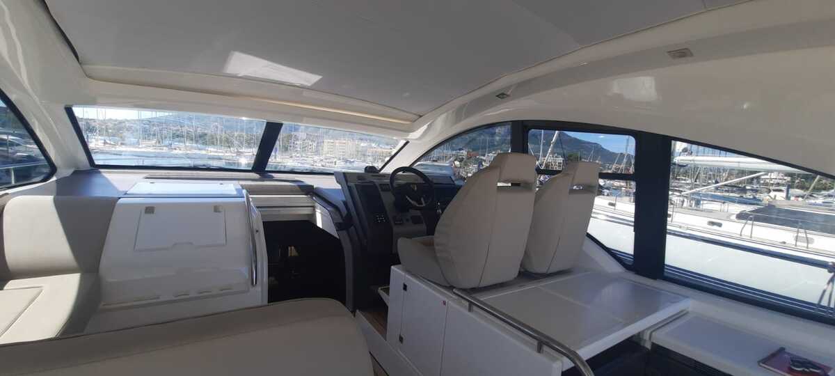 FAIRLINE TARGA 48 — photo 11