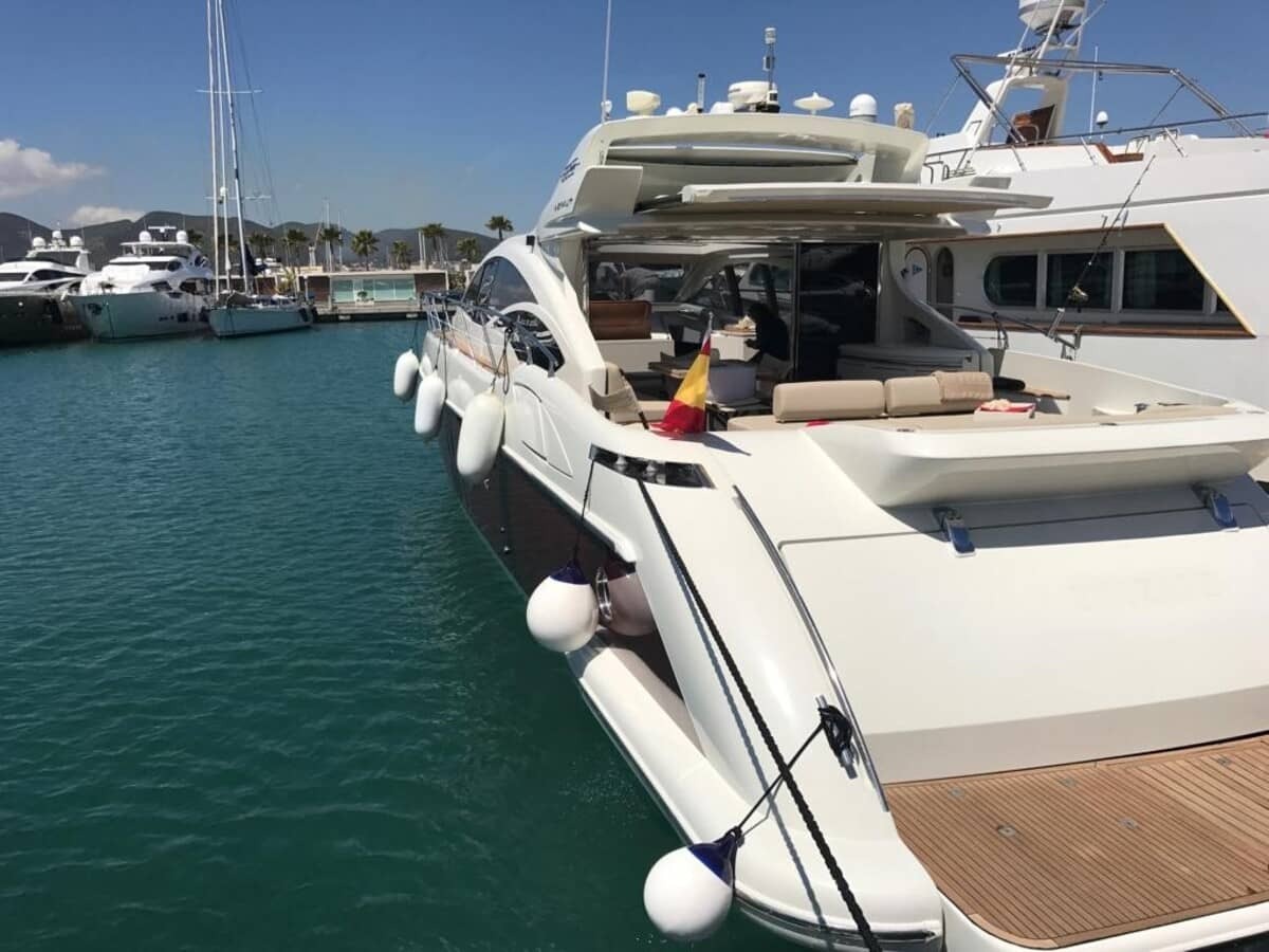 AZIMUT 68 — photo 9