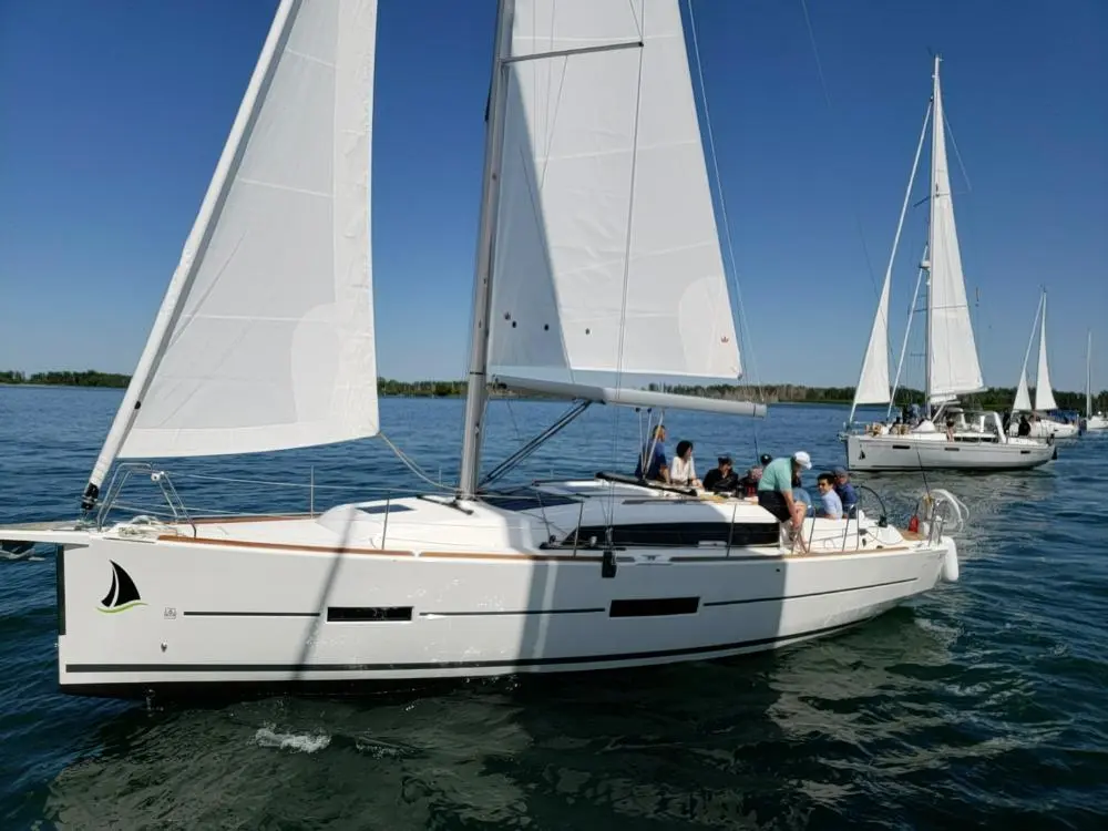 Dufour 382 Grand Large — photo 2