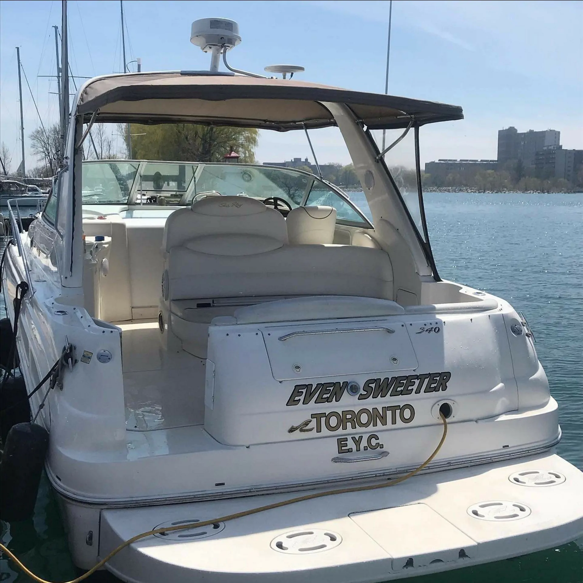 Sea Ray Sundancer 340 — photo 2