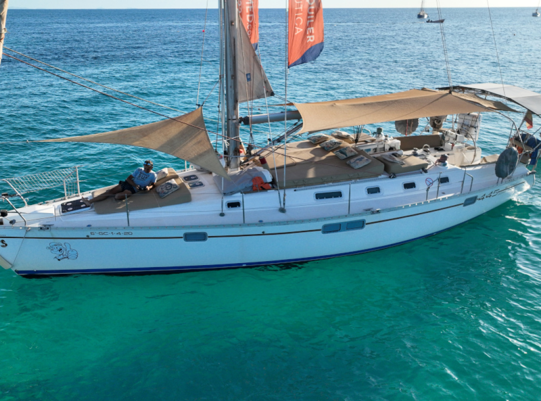 Beneteau 445 — photo 1