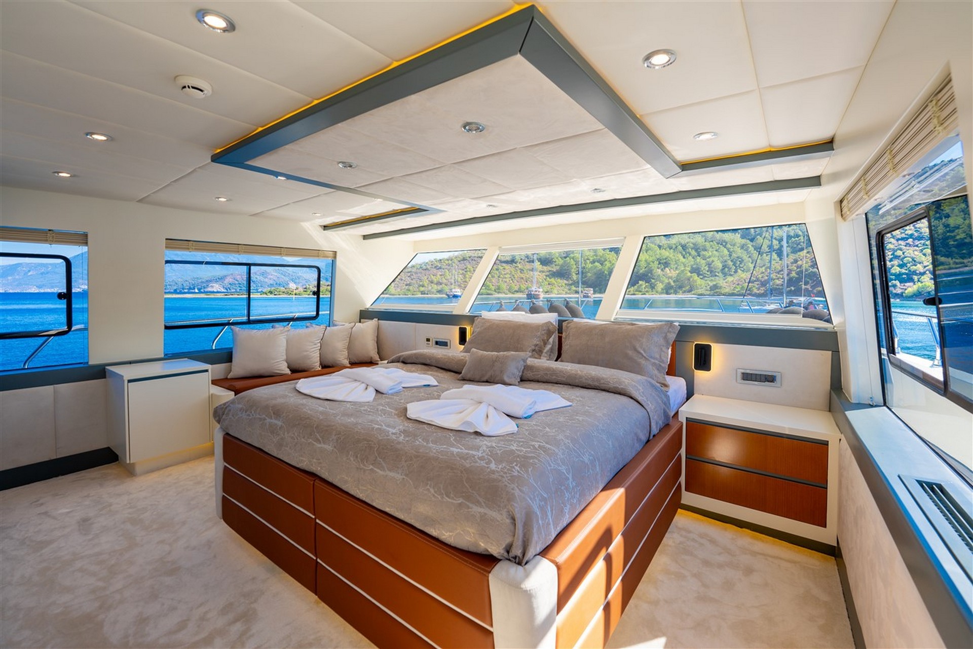 Trawler — photo 5
