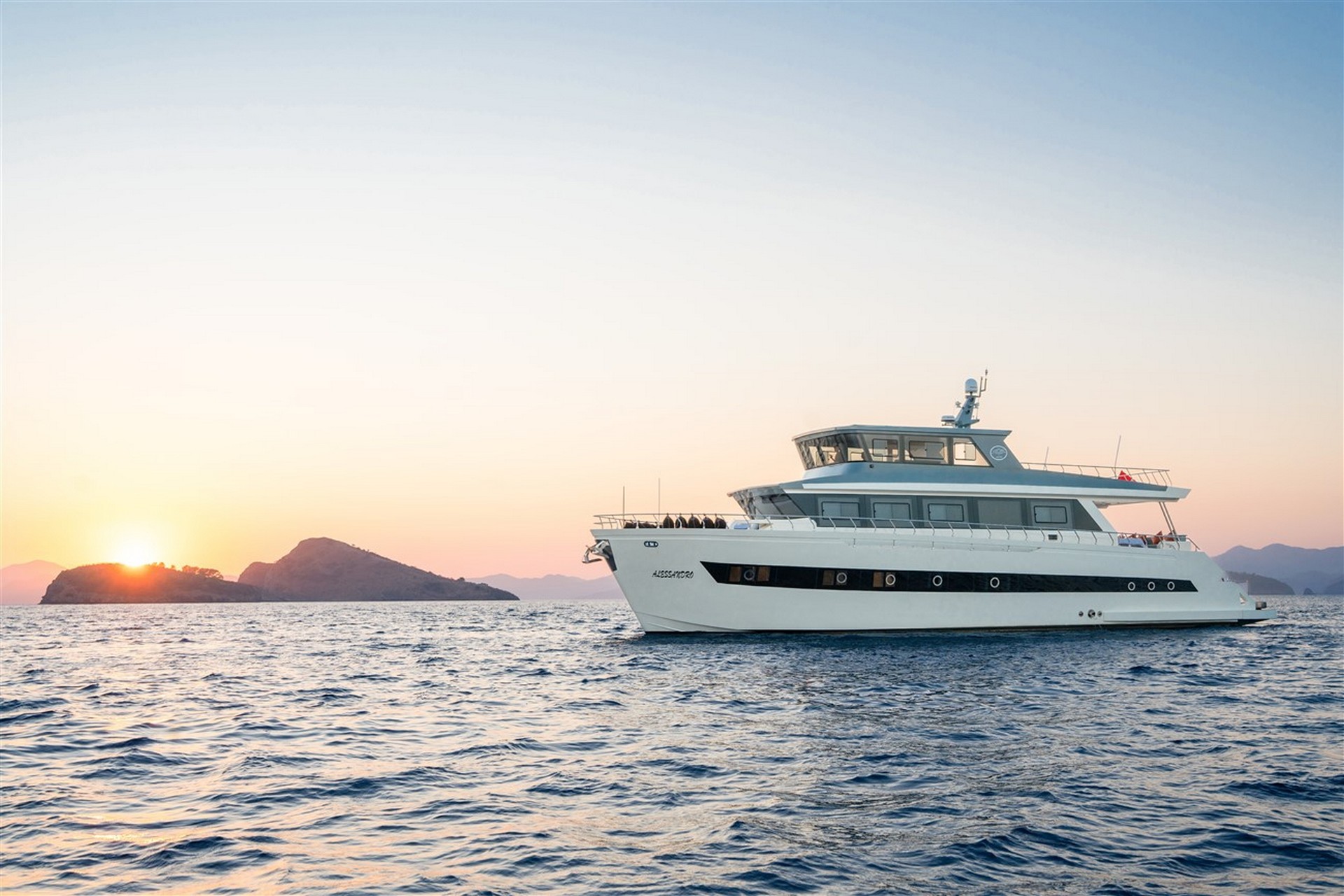 Trawler — photo 15