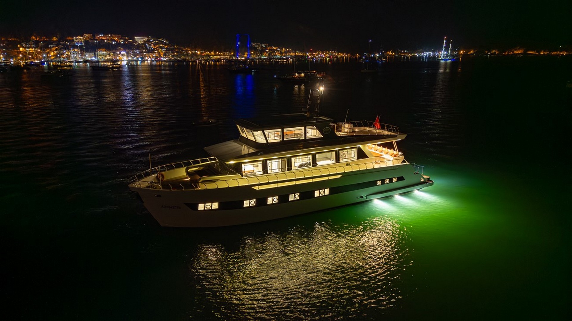 Trawler — photo 18