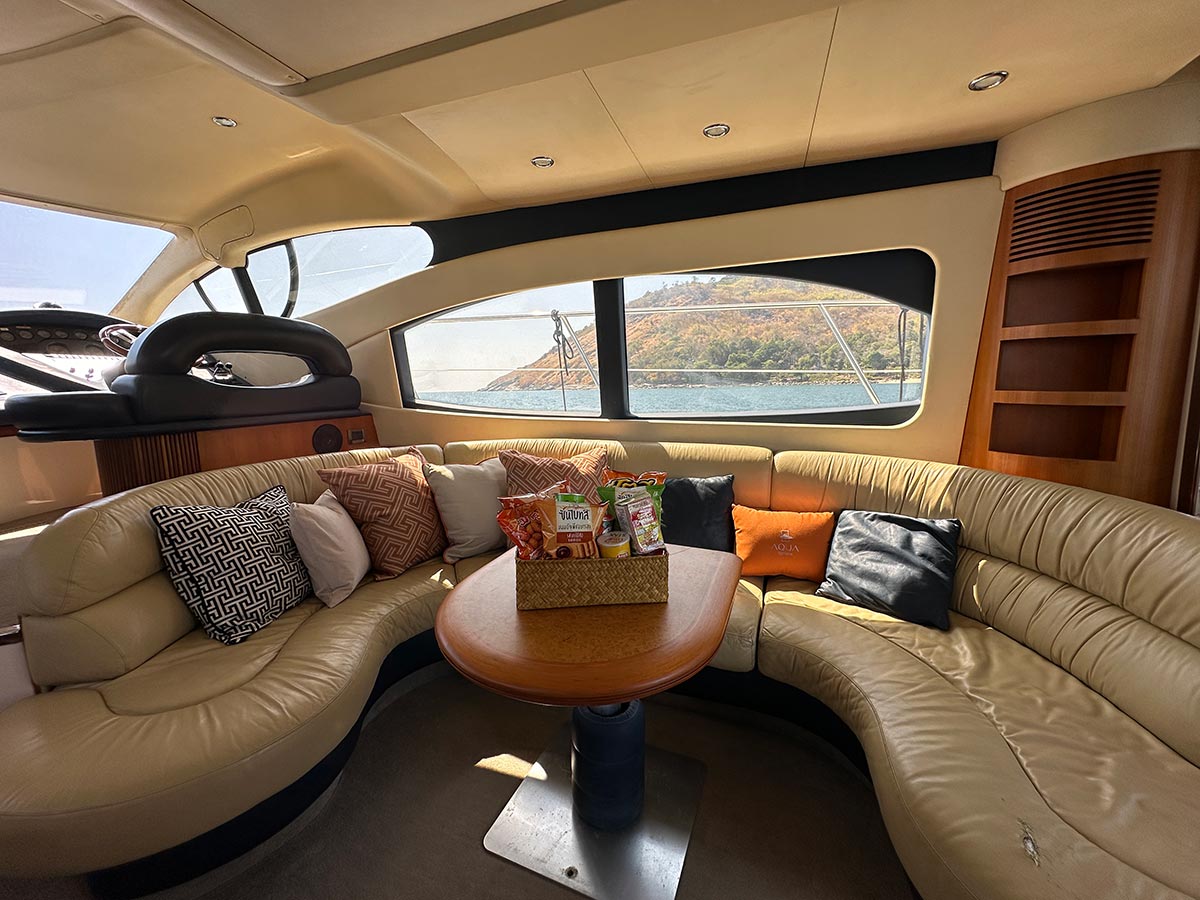 Azimut 46 — photo 7