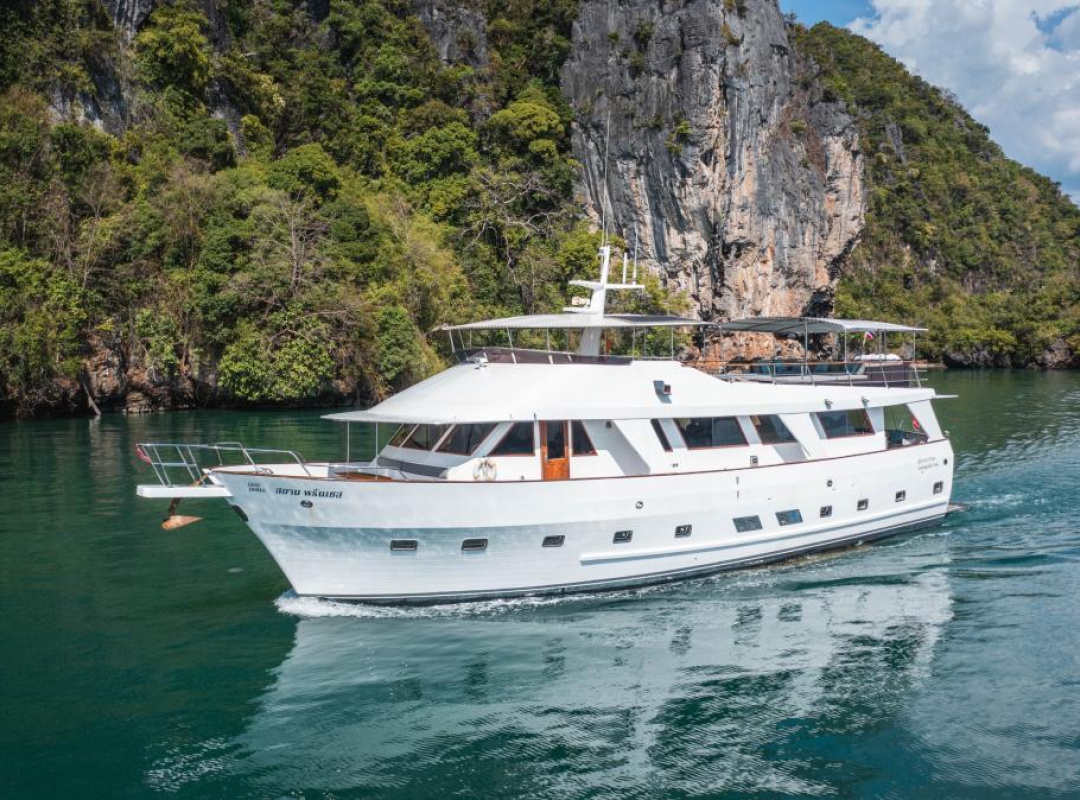 King Yacht — photo 1
