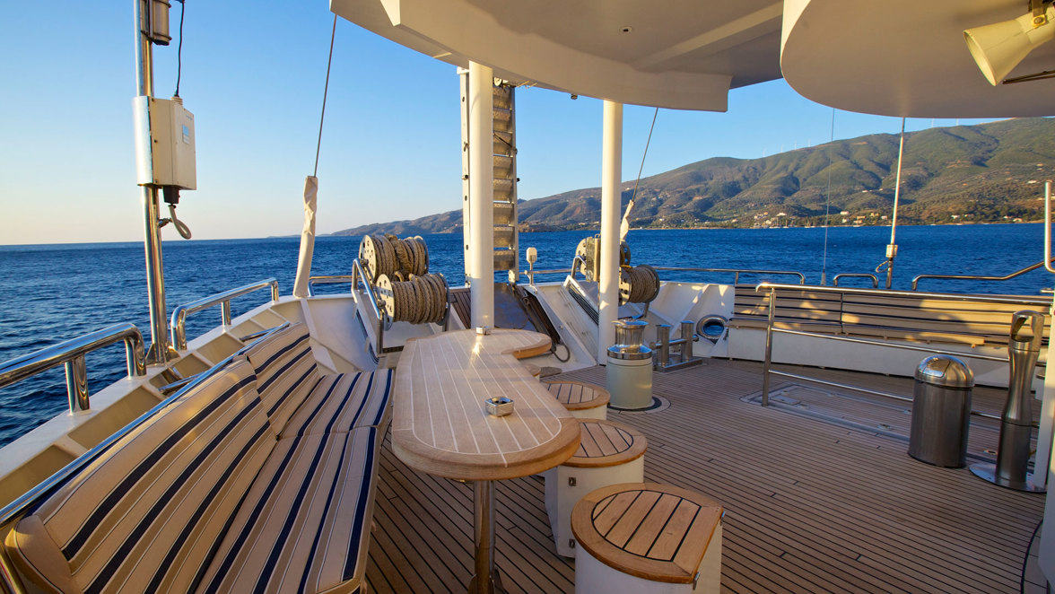 Schooner - sailing cruise ship — photo 4