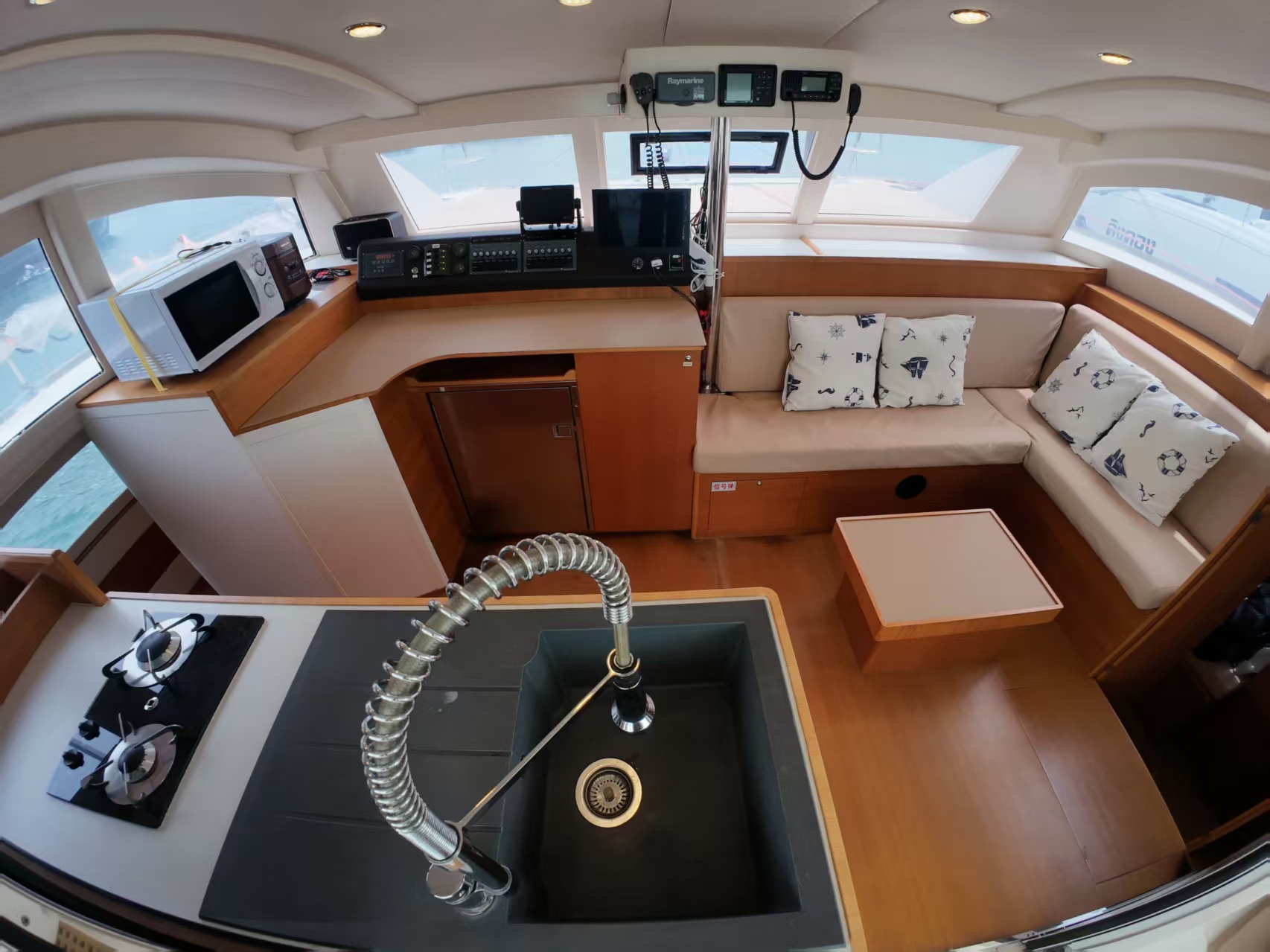 Comar Comet CAT 37 — photo 8