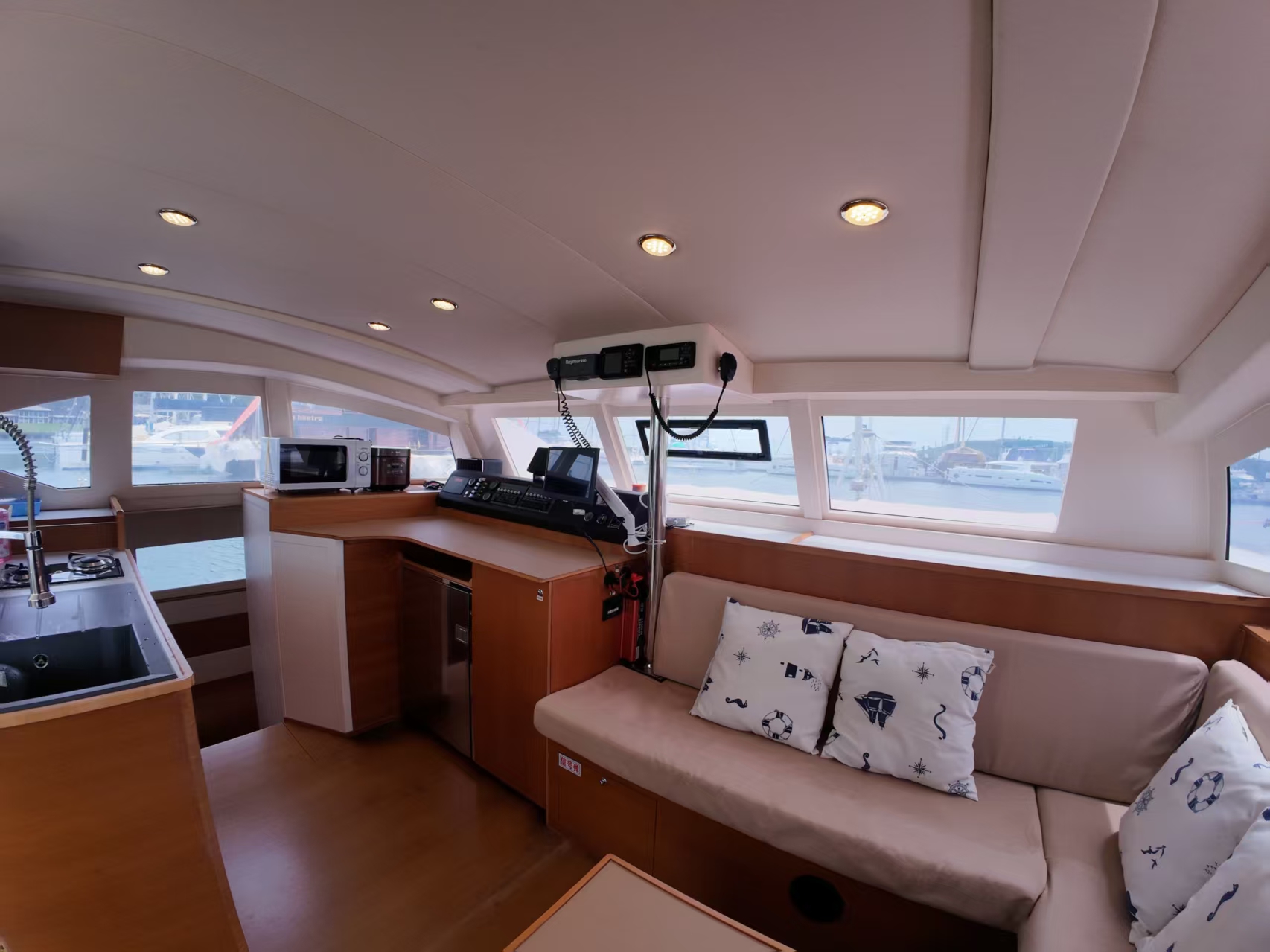 Comar Comet CAT 37 — photo 9