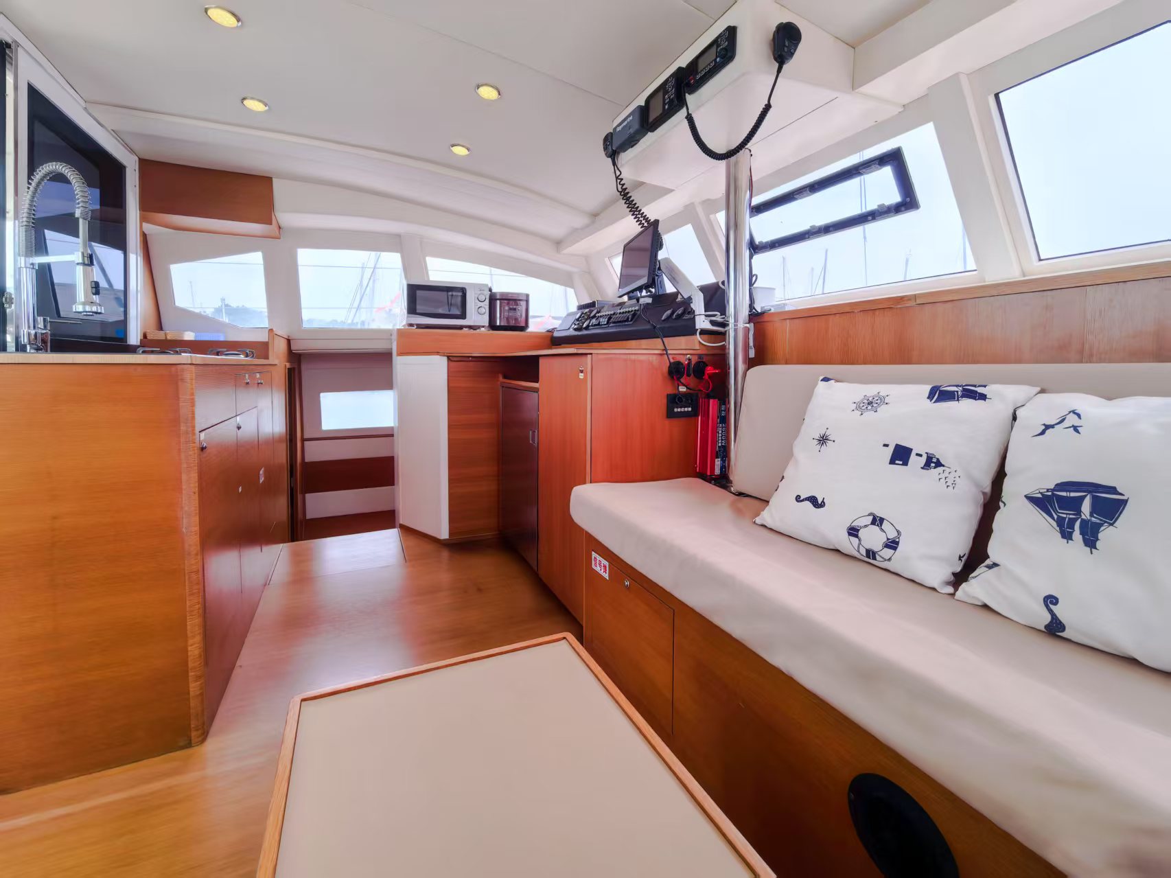 Comar Comet CAT 37 — photo 10