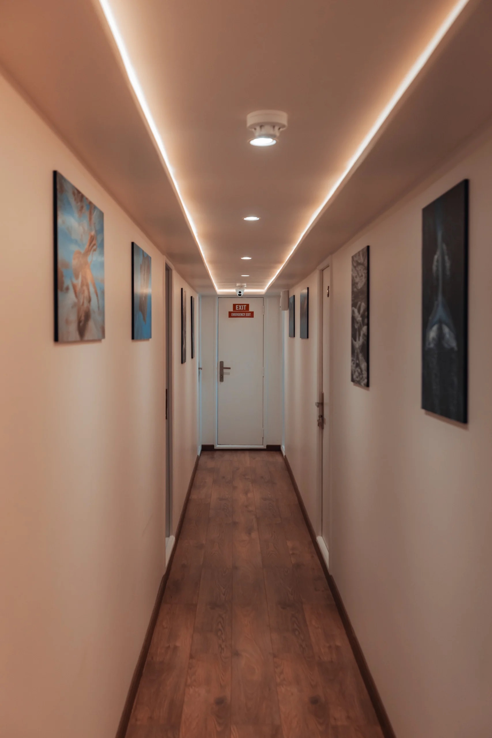 Custom Built — photo 4