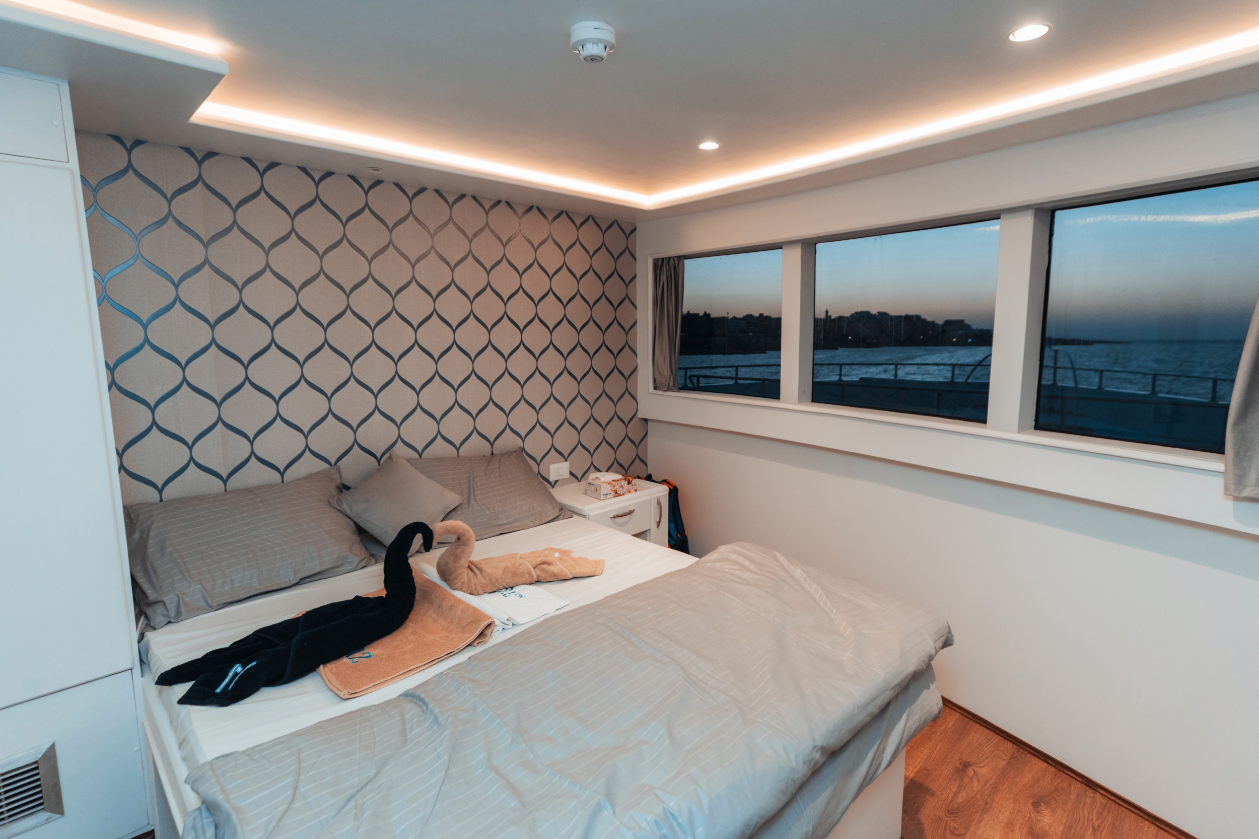 Custom Built — photo 15