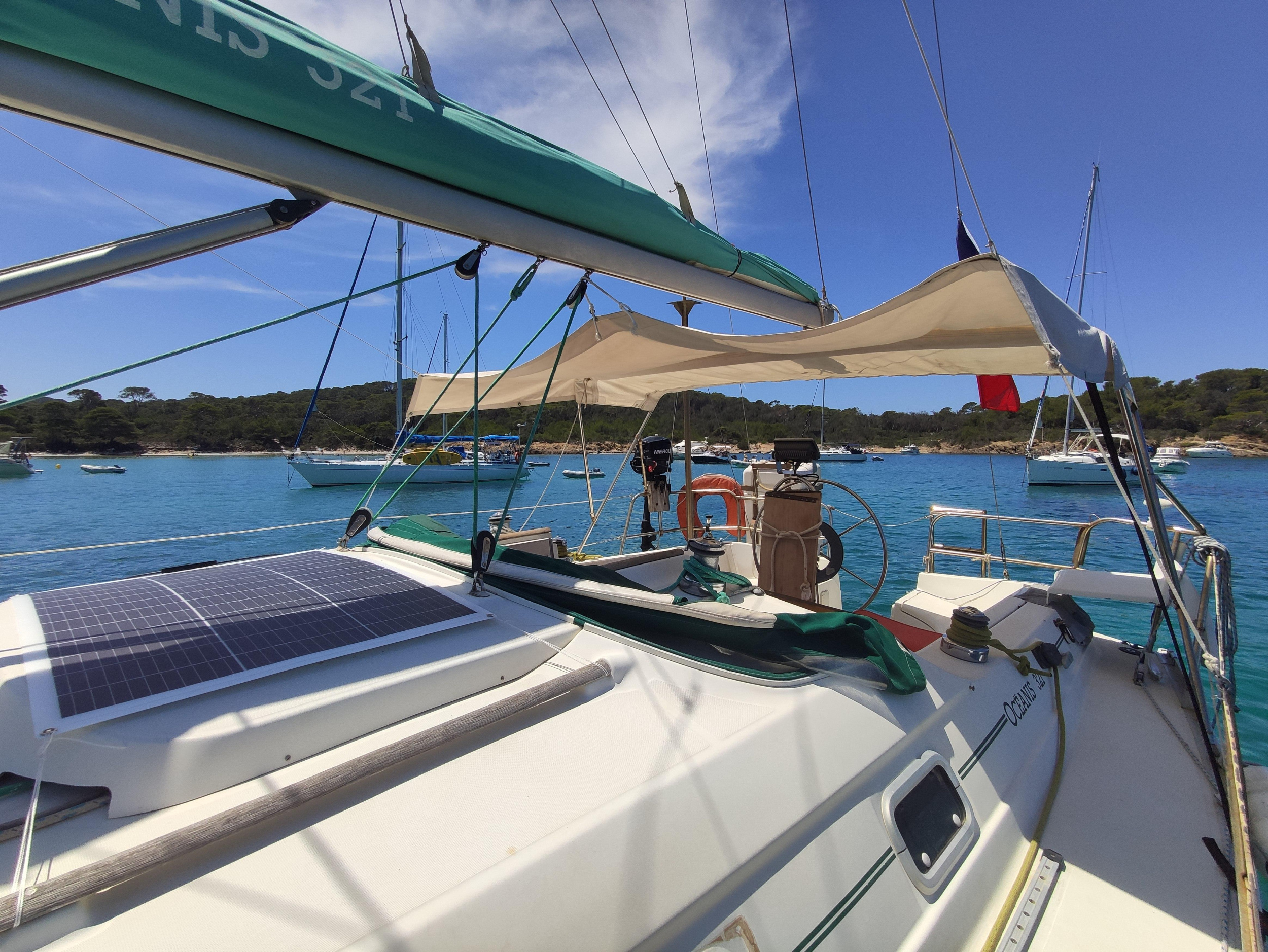 Beneteau Oceanis 321 — photo 2