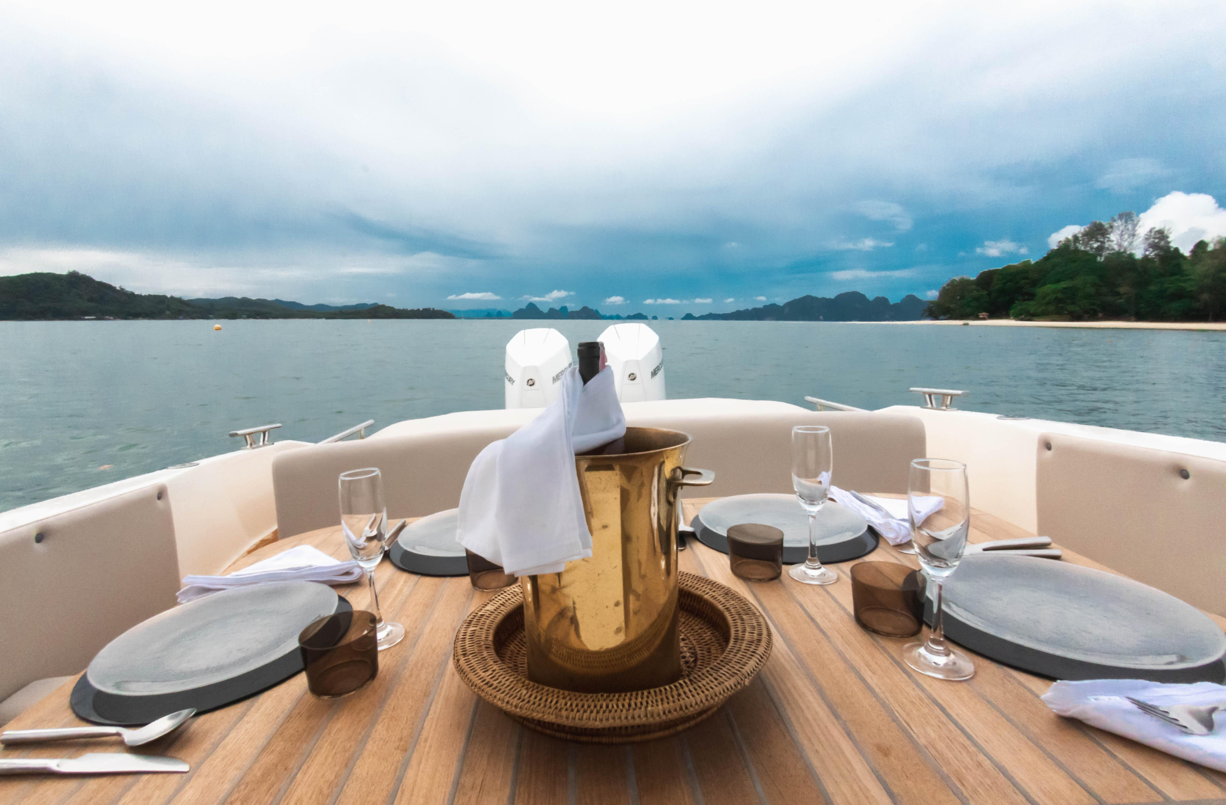 Nuova Jolly Prince 38 Sport Cabin — photo 4
