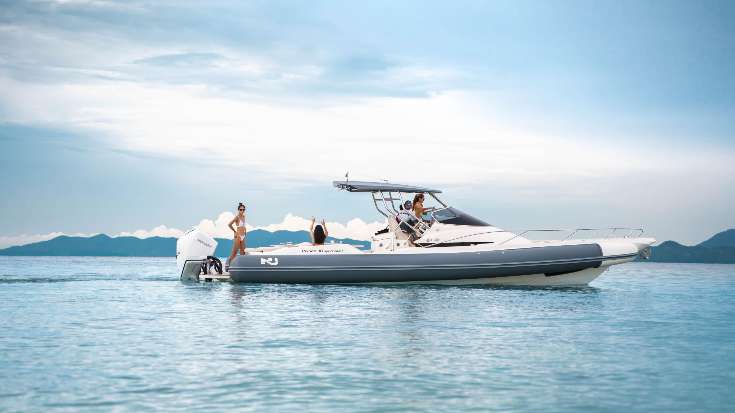 Nuova Jolly Prince 38 Sport Cabin — photo 10