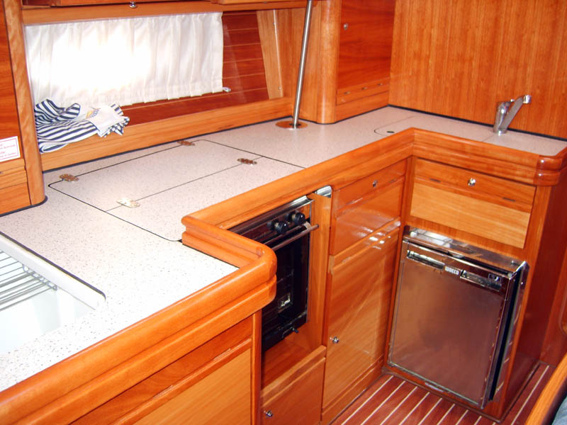 BAVARIA 42 CRUISE — photo 7