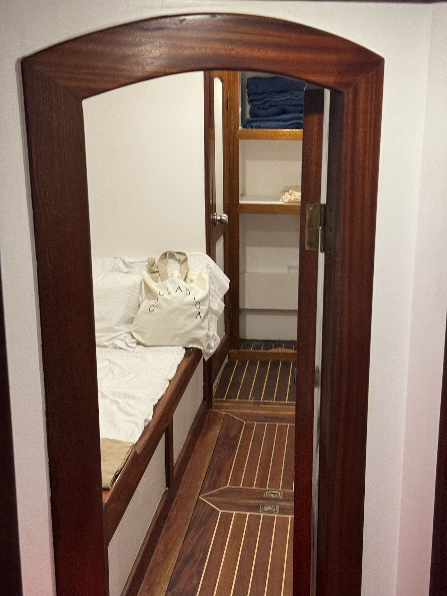 50 feet wooden sailing yacht — photo 10