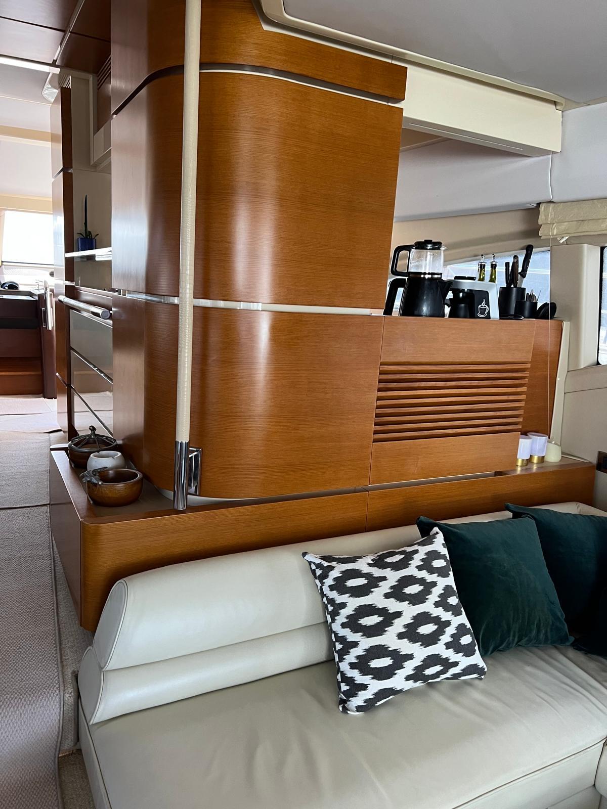 Azimut 70 — photo 13