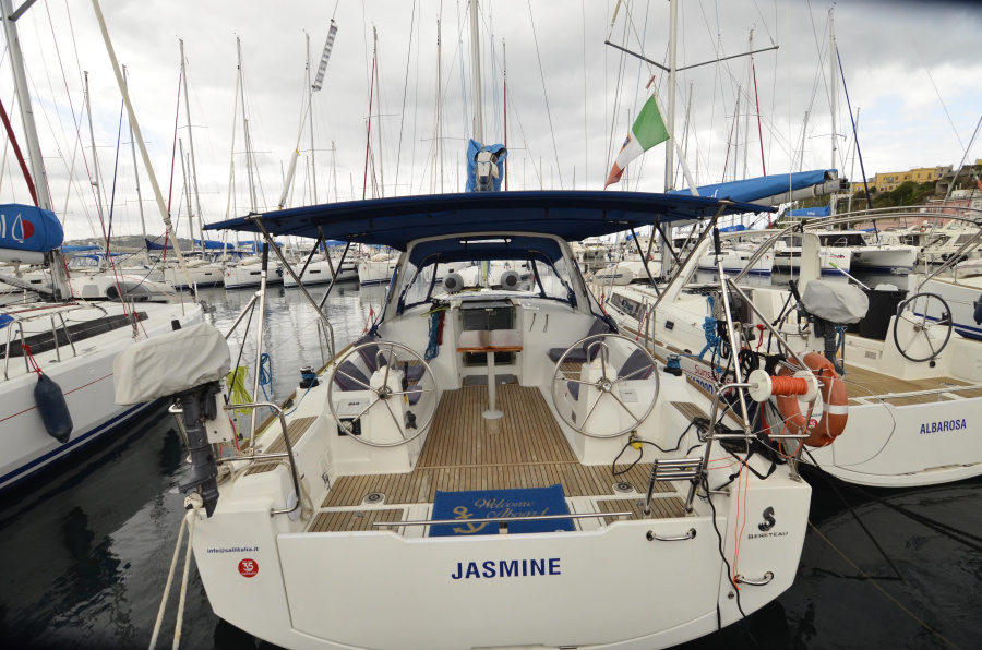 Photo #1 - Oceanis 38.1 (Jasmine) en  - 49344